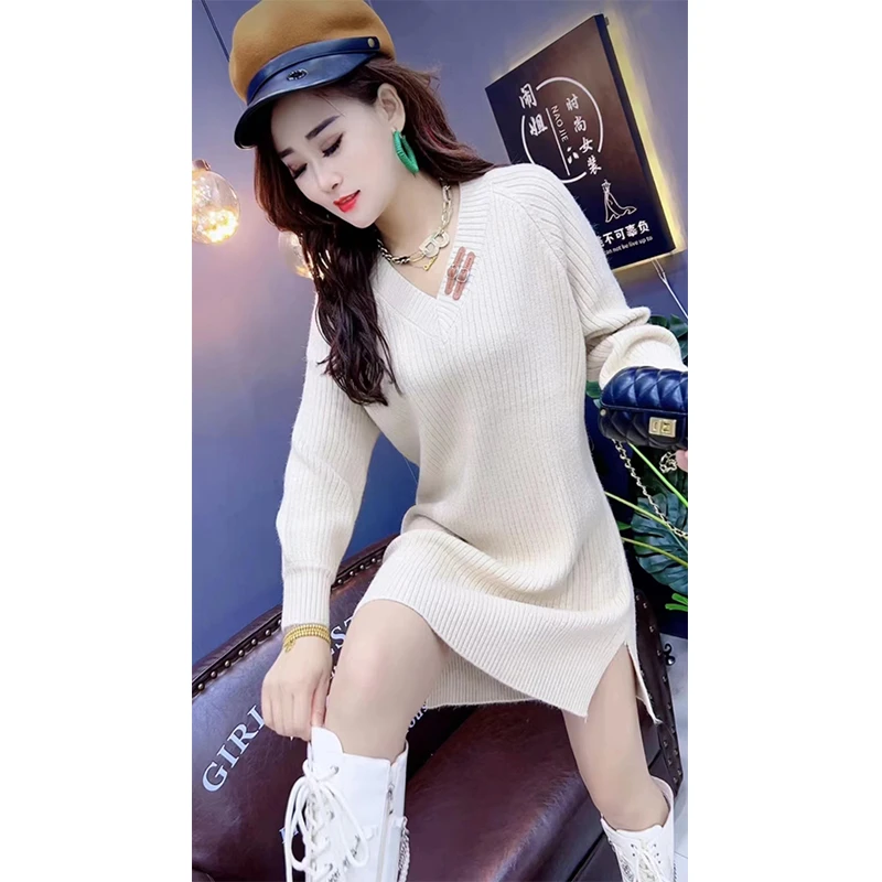 中长款V领亮丝毛衣连衣裙女2024秋冬新款宽松显瘦百搭洋气针织衫