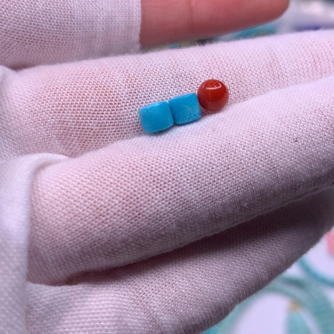 南红玛瑙配饰未镶嵌