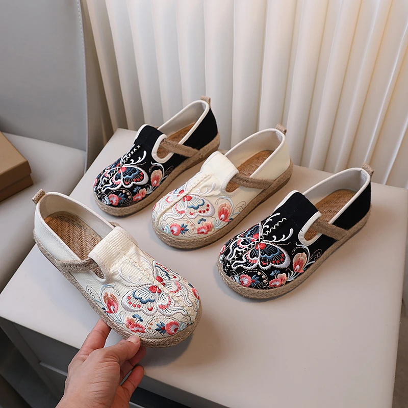 新款牛筋底复古民族风绣花鞋老北京布鞋汉服绣花鞋休闲夏季软底