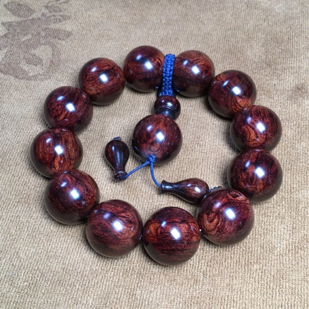 海南黄花梨紫油梨 2.0 蜘蛛鬼脸对眼一物一拍