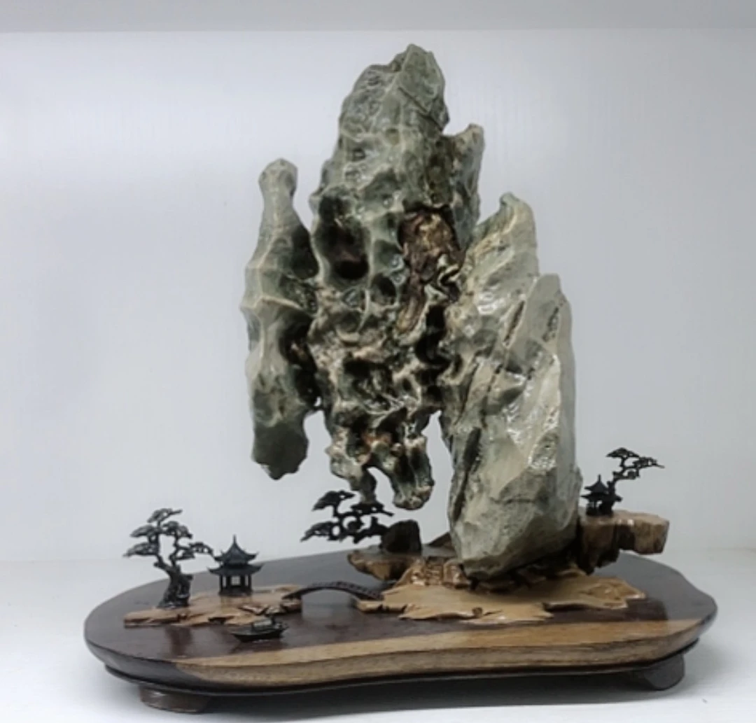 九龙璧奇石精品付米