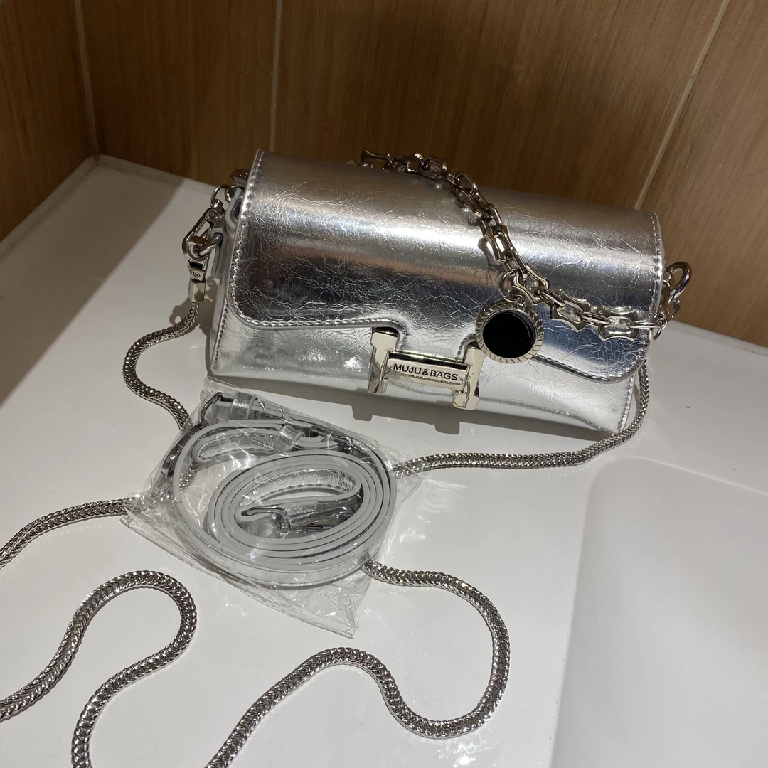 轻奢洋气百搭链条腋下包小众轻奢斜挎包2024新款韩版银色小包包女