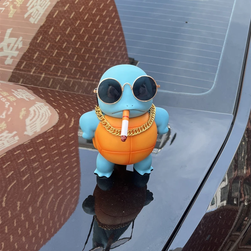 爆款霸气叼烟杰尼龟汽车摆件后备箱车尾挂件车顶装饰创意网红公仔