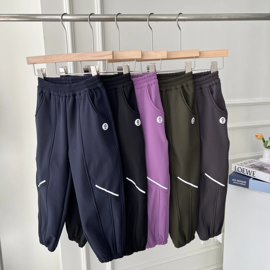 儿童加绒款束脚冲锋裤保暖一体绒户外露营履行必备冬天裤子中大童