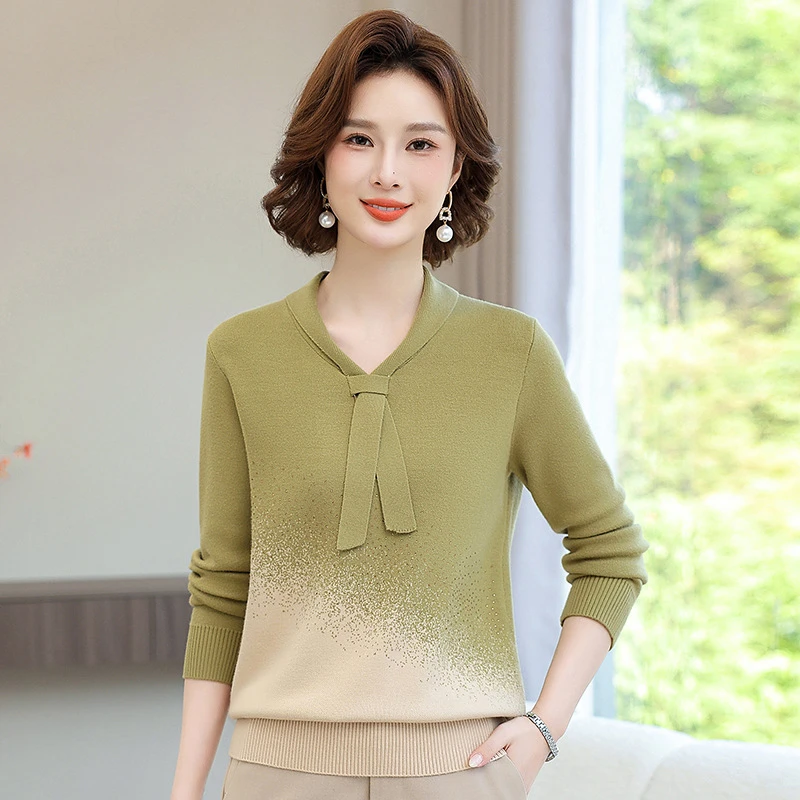 妈妈装飘带毛衣40岁50中年女新款上衣中老年秋冬洋气拼色打底衫