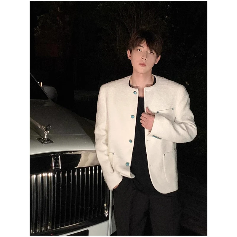 白色小香风外套男春秋季韩系高级感无领小众设计师穿搭冷淡系夹克