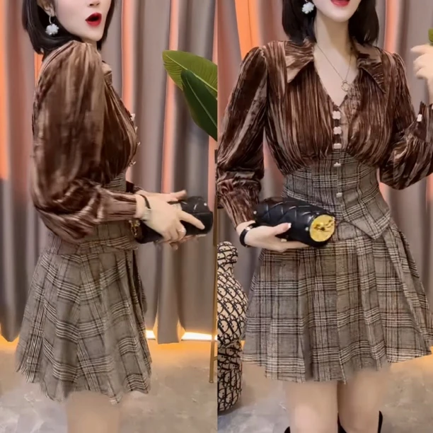 洋气套装女2023秋冬新款气质收腰显瘦上衣搭配百褶短裙两件套女98