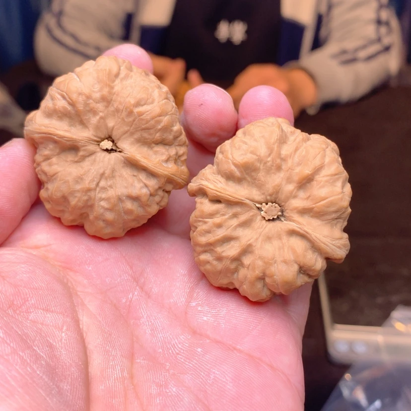 【闪购商品】文玩核桃吊坠北***北