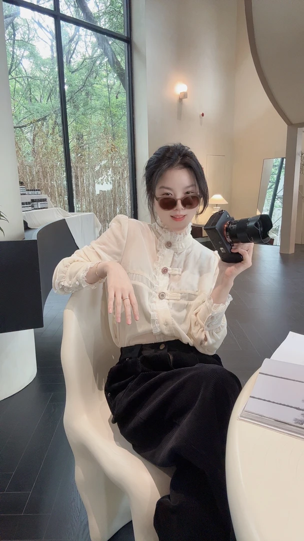 【悦悦专属】新中式盘扣丝绒立领蕾丝边上衣S126