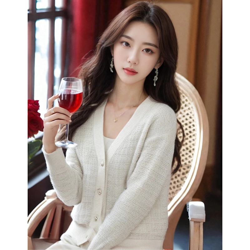 38173【XY系列】V领软糯针织开衫3C31625