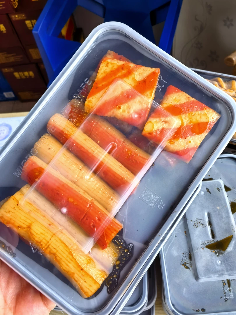 衢州鸭头 蟹柳蟹排拼