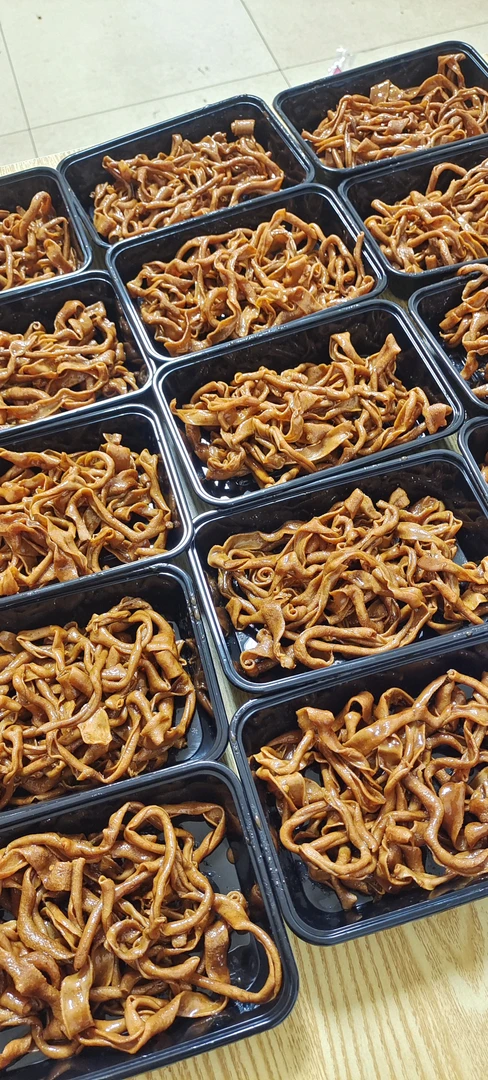 衢州鸭头麻辣鸭肠