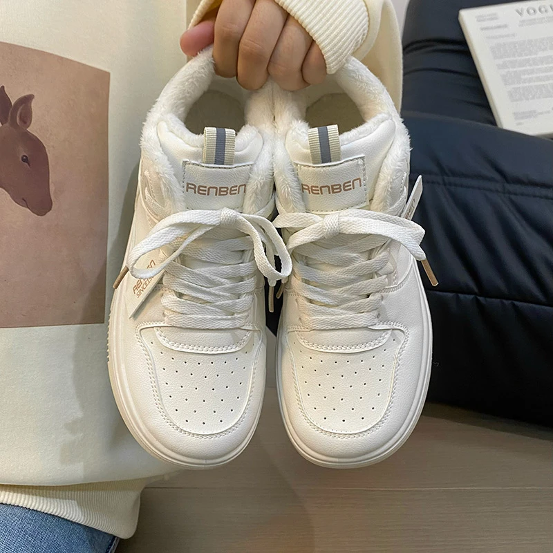 人本小白鞋高帮加绒板鞋保暖加厚棉鞋女鞋学生潮流百搭时尚板鞋子