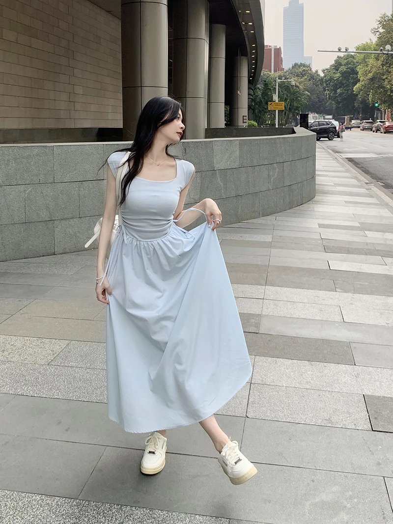 法式吊带方领连衣裙收腰显瘦绝美海边度假气质背心长裙女夏季新款