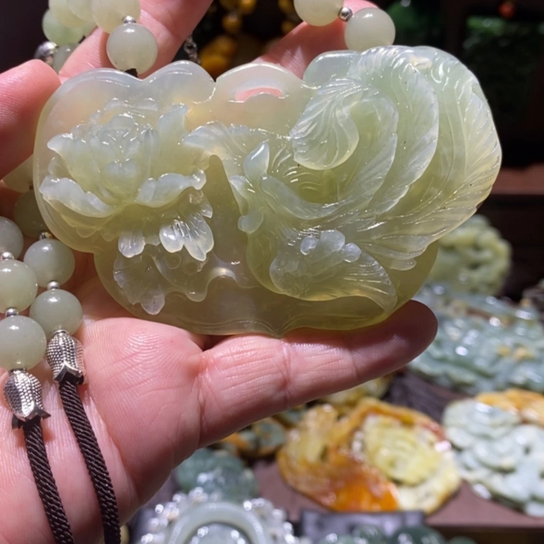 【闪购商品】蛇纹石玉颈饰合金