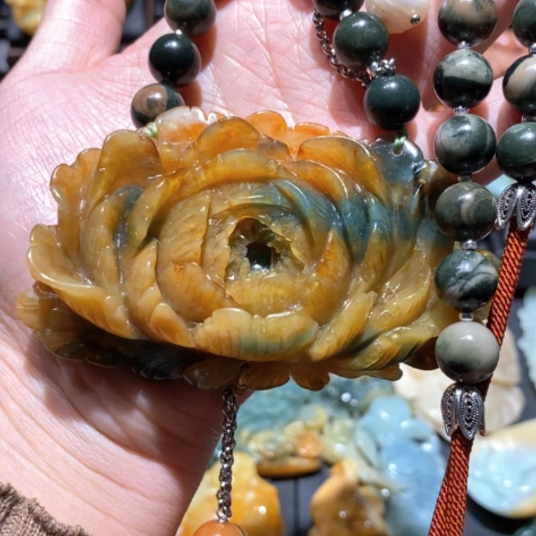 【闪购商品】蛇纹石玉颈饰合金