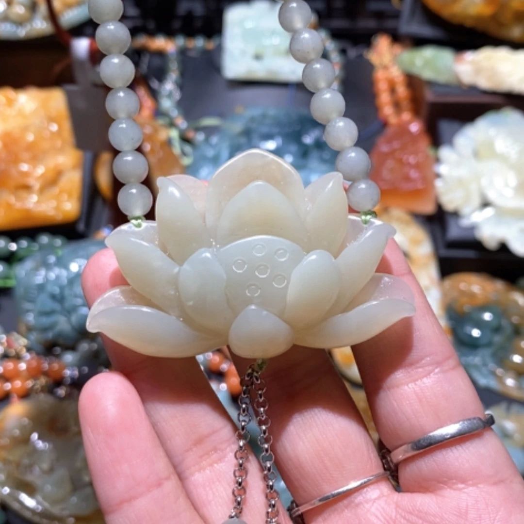 【闪购商品】蛇纹石玉颈饰合金