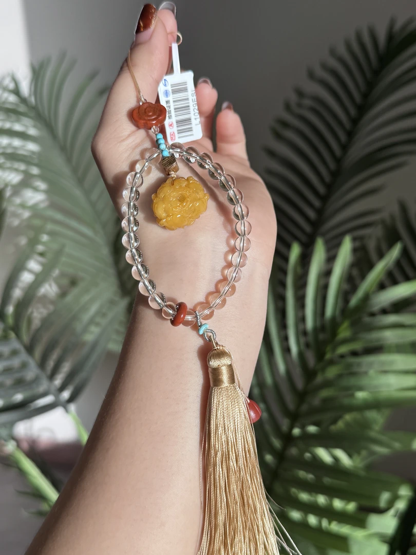 忆歆·白水晶蜜蜡挂饰