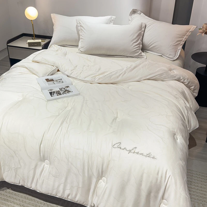 可可西里高端冬被春秋被轻奢蓄热保暖柔软亲肤