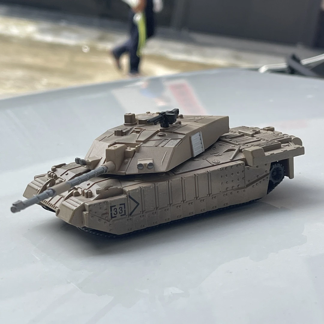 【挑战者坦克+指定】1:72需要自己拼（ABS塑料材质不是合金不是成品）