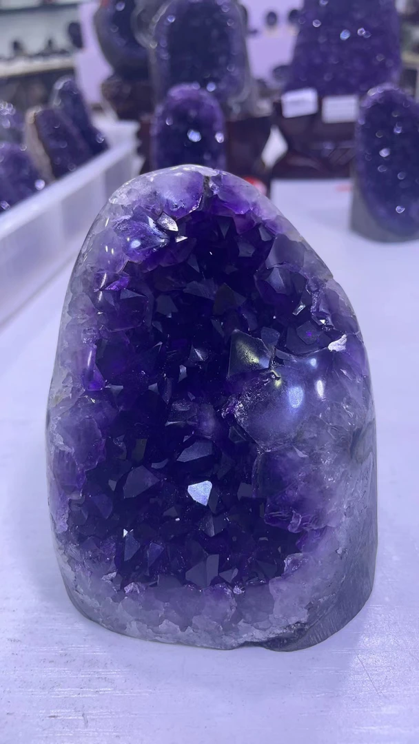 紫晶不紫水晶摆件