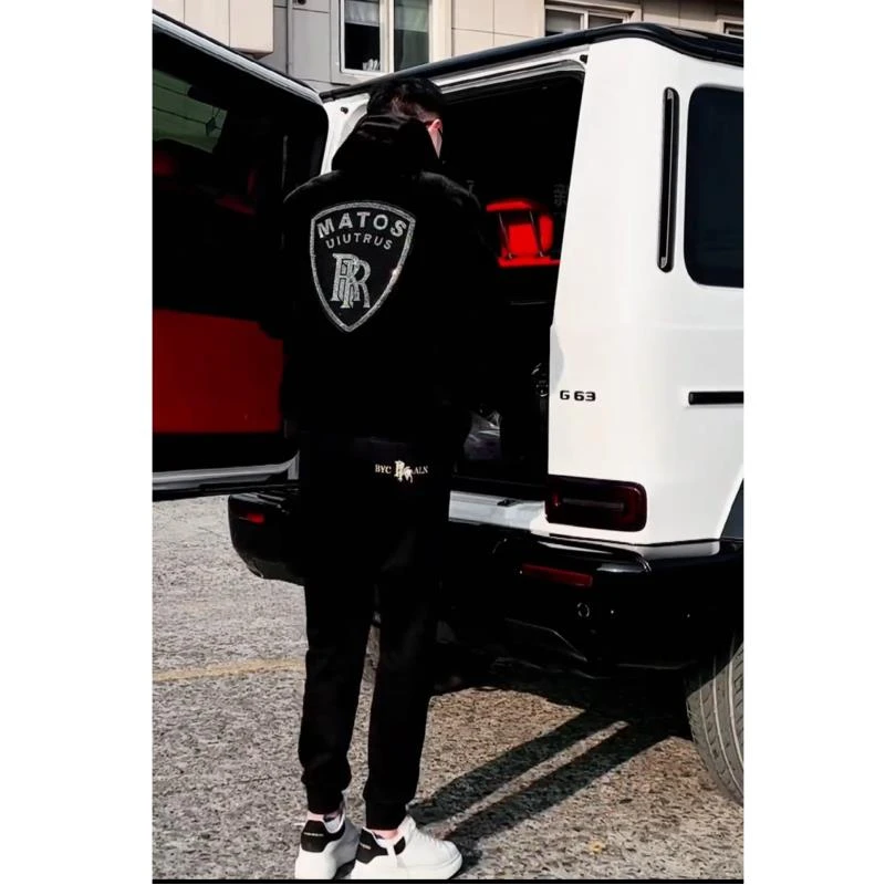 玖玖 冬季新款轻奢时尚重工刺绣加厚保暖拉链连帽大金貂黑色外套