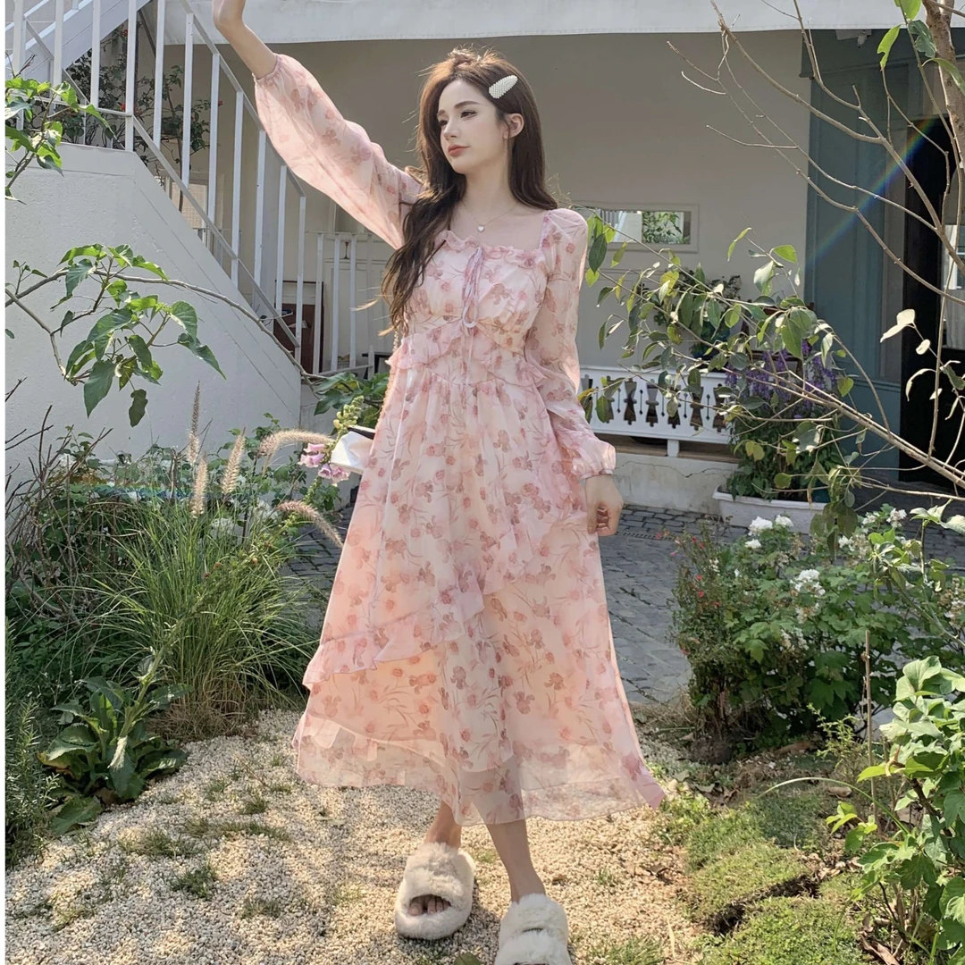 6223 夏季法式方领不规则碎花显瘦连衣裙大码女装