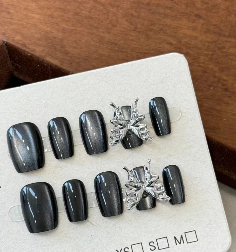 穿戴美甲黑色大蝴蝶系高级感百搭尤莱特