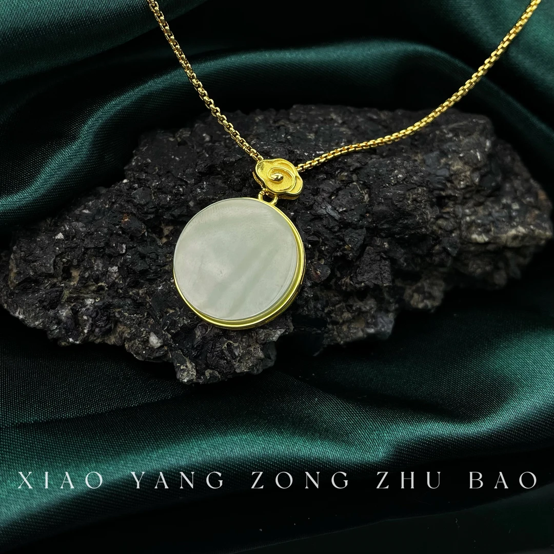 【小杨总珠宝】Y8019 天然和田玉圆牌无事牌【送项链】多样性发其一
