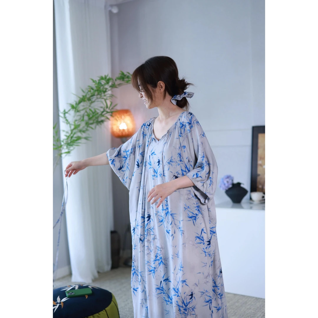 新中式国风绵绸碎花睡衣女款2024新款夏V领大码连衣裙家居服外穿