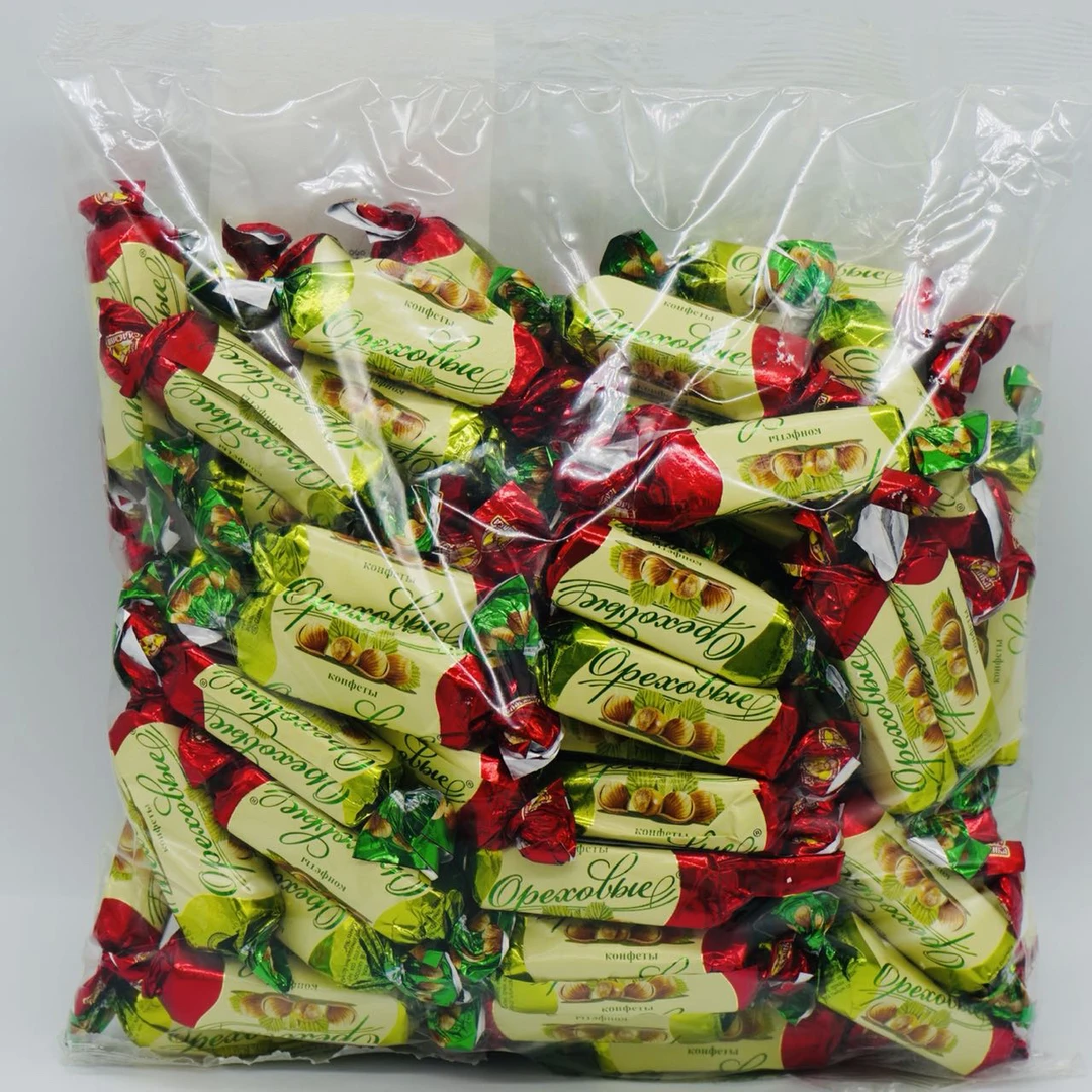 俄罗斯进口slavyanka斯拉夫四颗榛子巧克力榛仁酱夹心威化糖果1kg