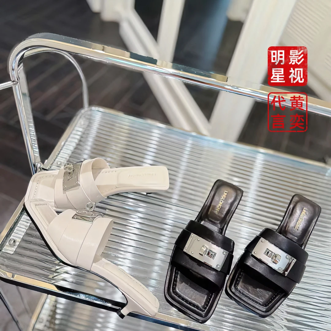 阿芙莎广系联名款290657新款温柔风夏季凉拖休闲一字拖低跟凉鞋