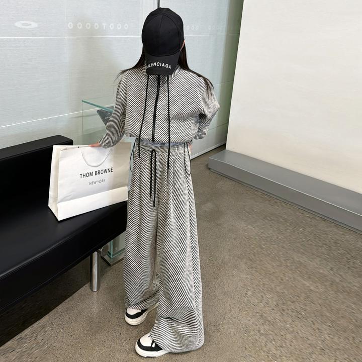 女童2024韩版条纹时尚休闲慵懒风套装女童网红时髦两件套