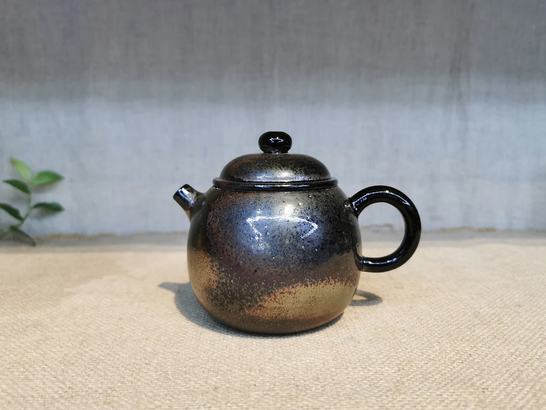 云南建水紫陶浪鬼柴烧无相作品精品壶200毫升