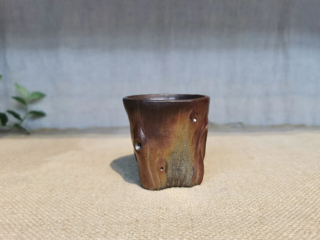 云南建水紫陶浪鬼柴烧无相作品精品仿生树桩杯70毫升