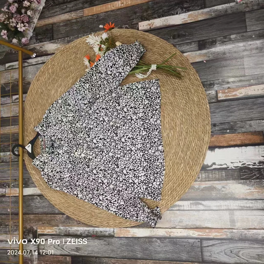 品牌剪标 7仓F4-7-1092款  豹纹上衣