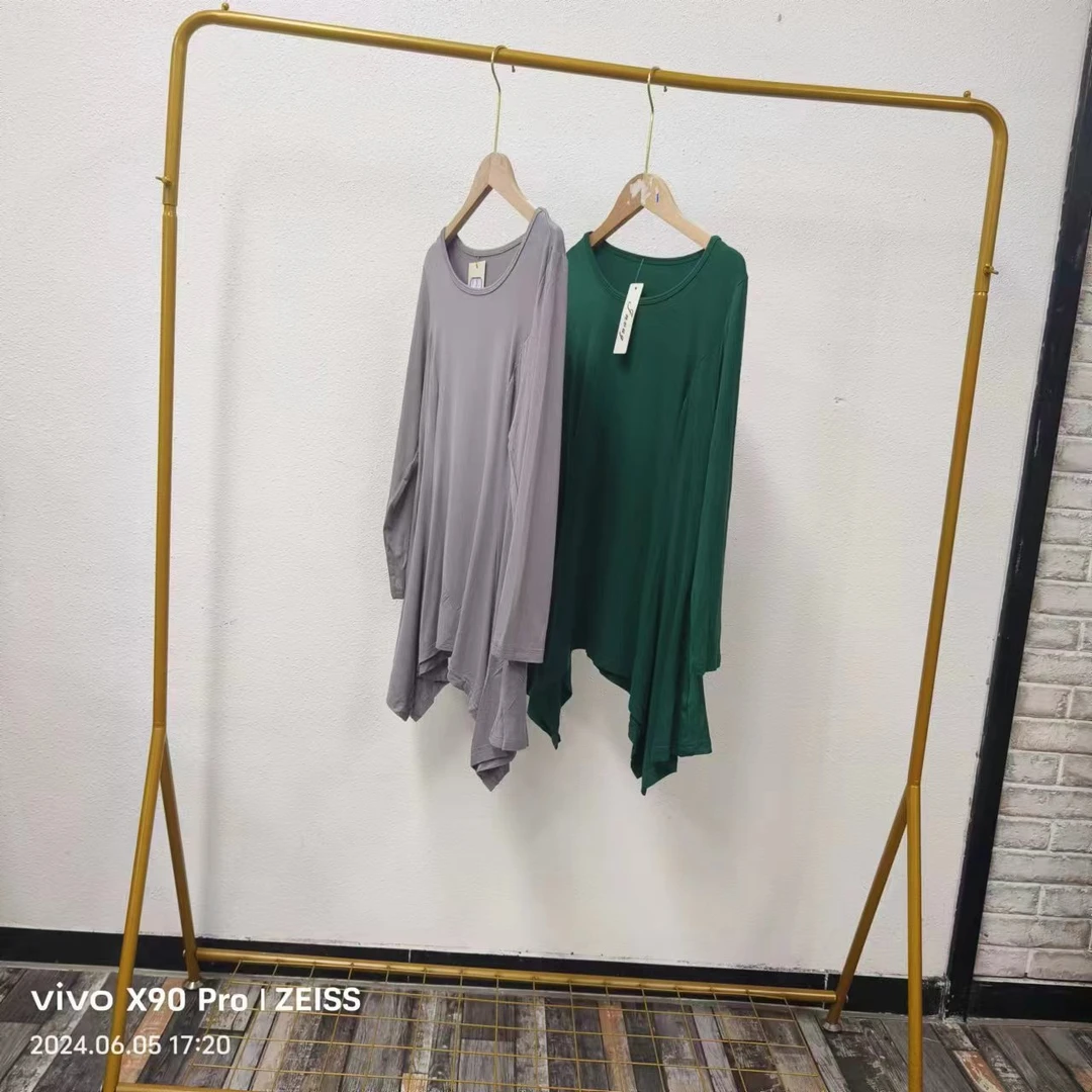 唯琳剪标  8仓B3-20-7140款  简约长袖T恤