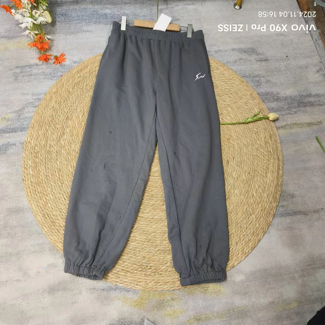 唯琳剪标   8仓B6-10-3067款   深灰色闪电休闲束脚裤