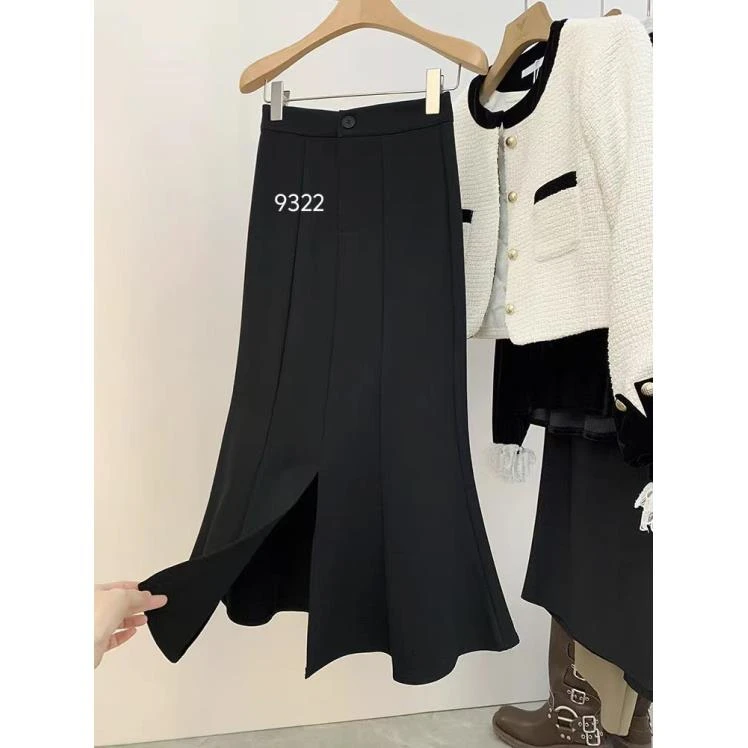 品牌剪标  7仓F6-14-9322款  黑色前开叉半身鱼尾裙