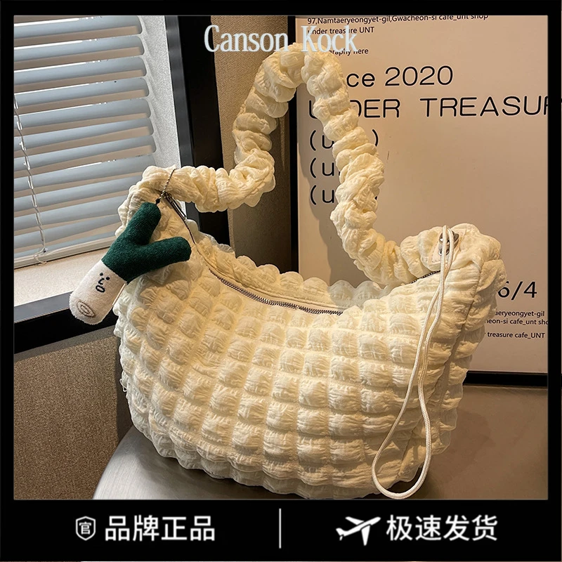 高级小众斜挎包时尚小包包托特包女显眼大学生上课显眼包上班云朵