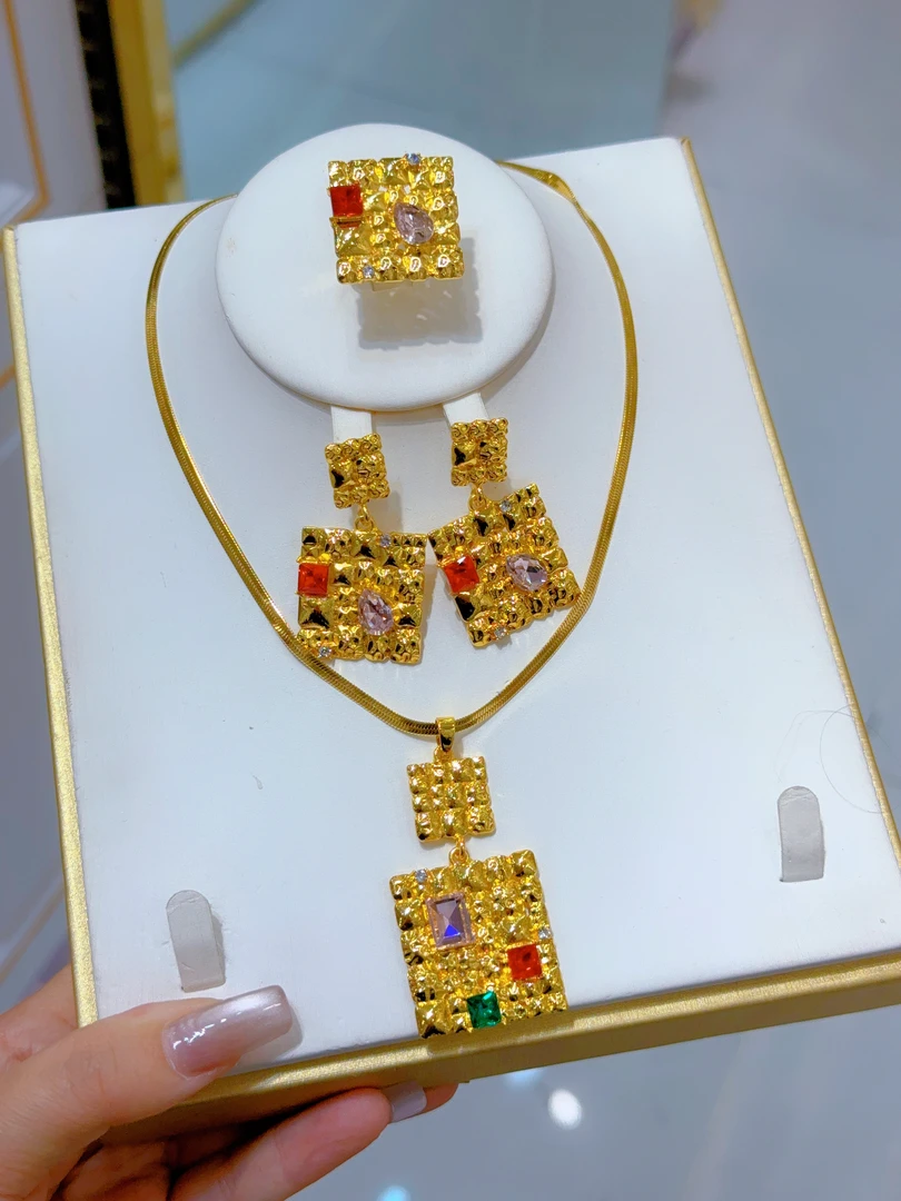 钛钢项链 精美项链耳饰三件套0481时尚气质潮流百搭轻奢