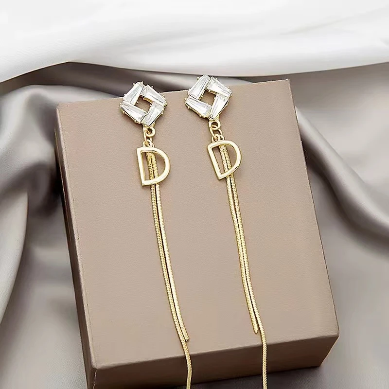 铜合金耳饰 小众设计轻奢百搭高级感耳饰N2153