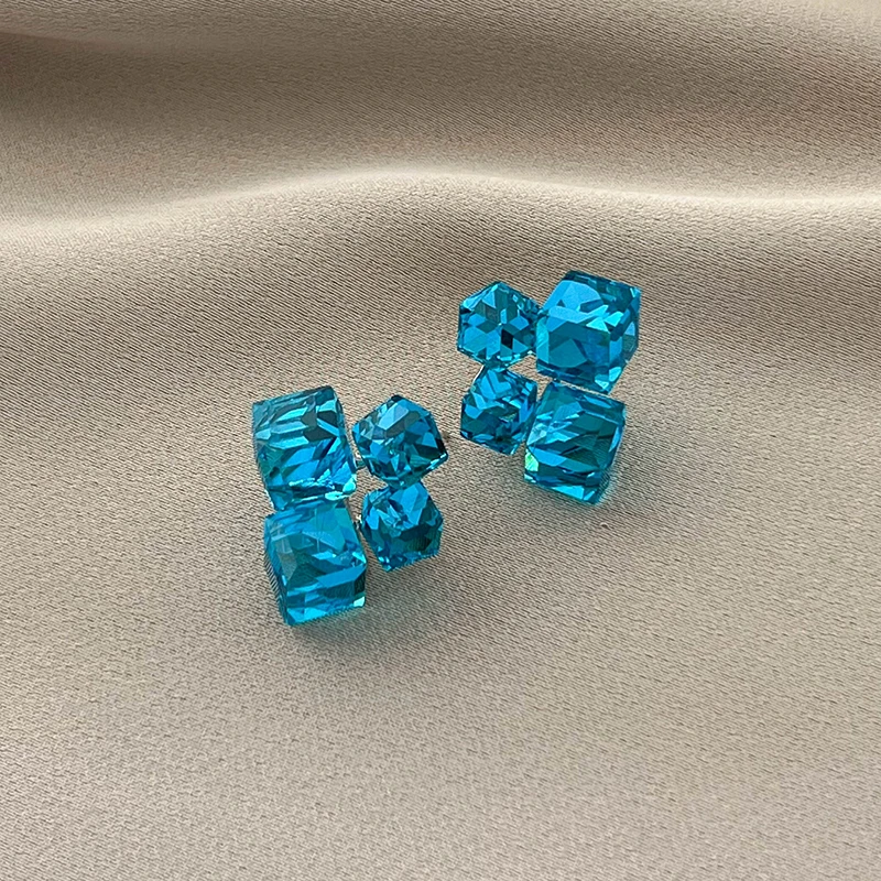 铜合金耳饰 几何方块耳钉小众设计个性耳环轻奢气质女耳饰N1496