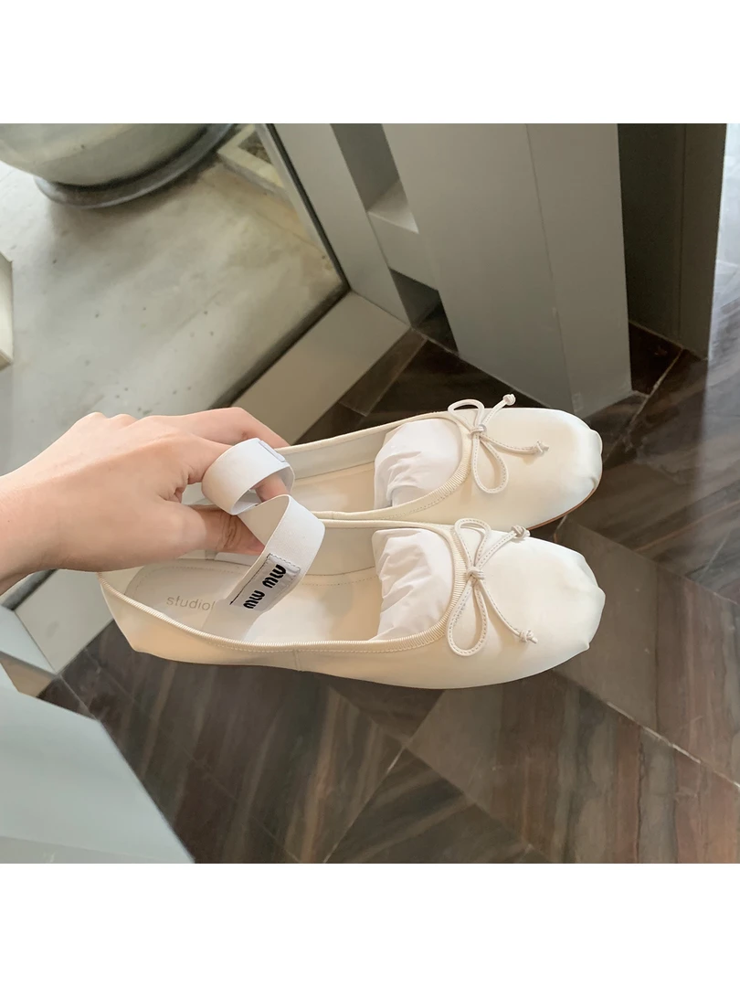 2024年新款仙女风蝴蝶结一字带平底芭蕾舞单鞋女