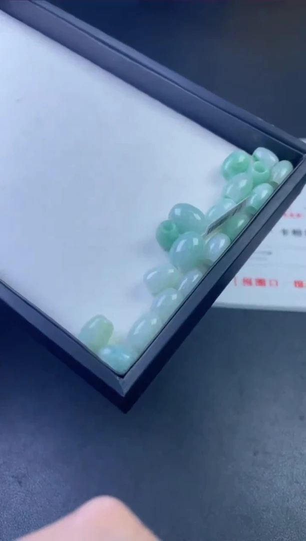 【闪购商品】翡翠颈饰未镶嵌路路通（多样性发货一件）