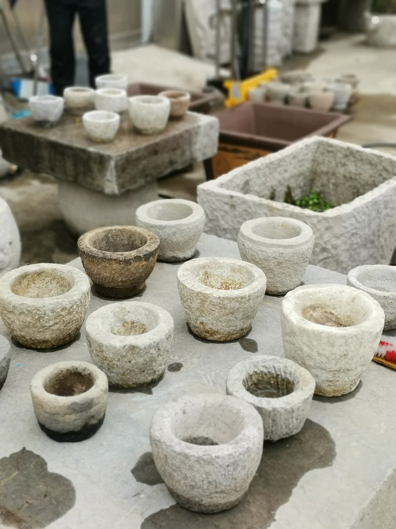 小石臼  128米一个 随便挑