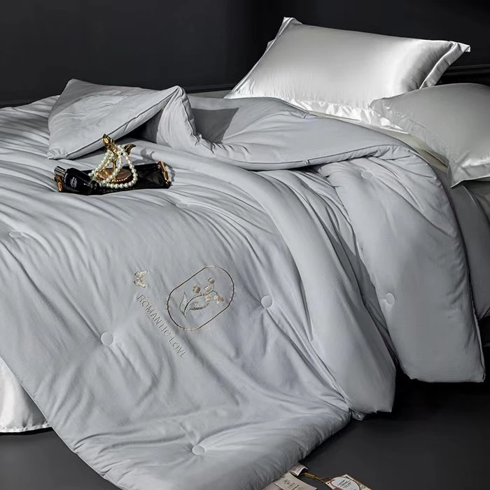 澳绒棉压花 春秋被 冬被 被芯