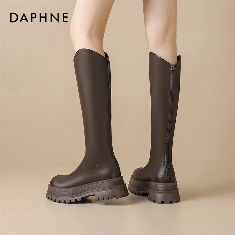达芙妮厚底高帮鞋女2025新款v口骑士靴高筒小个子增高显瘦长靴子