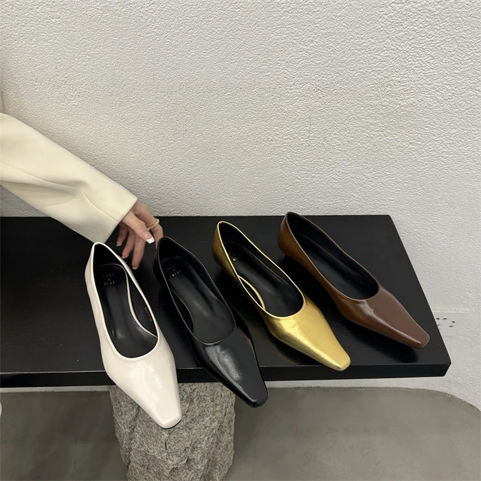 DASU韩国金色单鞋2024春秋新款小方头浅口粗跟通勤百搭粗跟单鞋