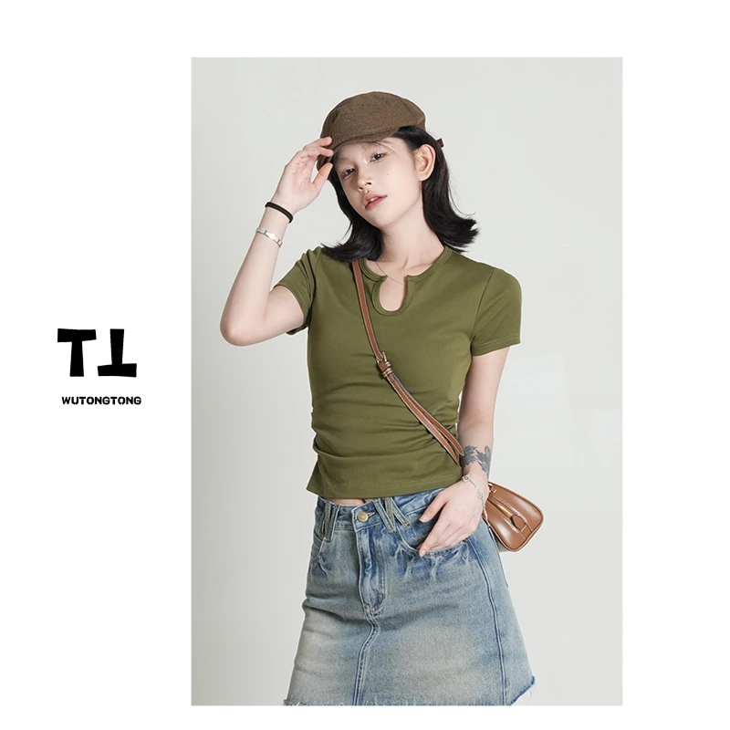 吴童童现货【失联界面】V领短袖T恤衫女纯色显瘦百搭宽松体恤60671